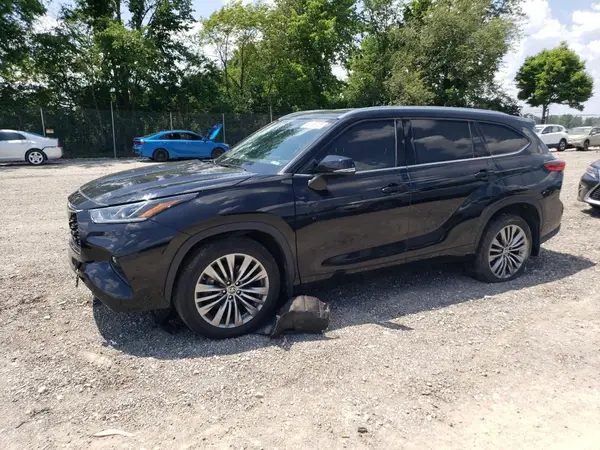 5TDFZRBH5MS132679 2021 TOYOTA HIGHLANDER - Image 1