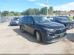 5TDFZRBH5MS156898 2021 TOYOTA HIGHLANDER