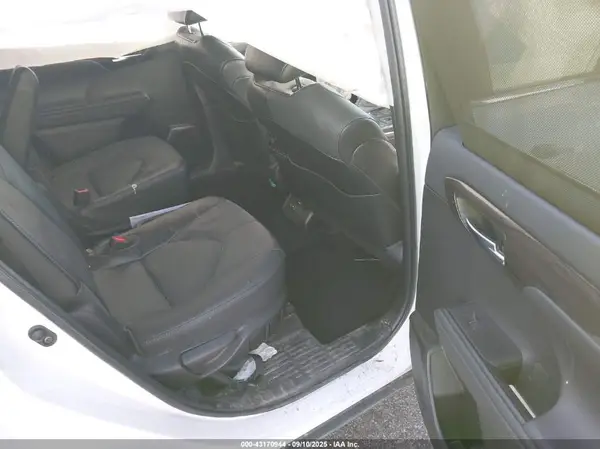 5TDFZRBH5NS182063 2022 TOYOTA HIGHLANDER - Image 8