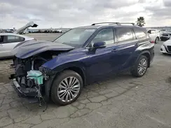 5TDFZRBH5NS210461 2022 TOYOTA HIGHLANDER
