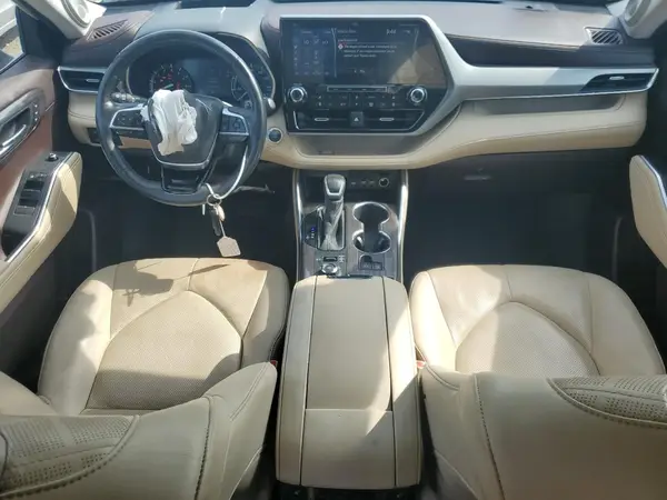 5TDFZRBH6LS007351 2020 TOYOTA HIGHLANDER - Image 8