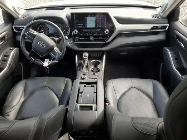 5TDFZRBH6LS041547 2020 TOYOTA HIGHLANDER - Image 8