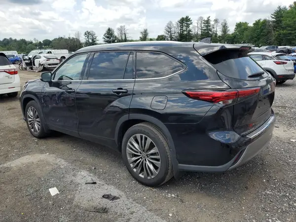 5TDFZRBH6LS049423 2020 TOYOTA HIGHLANDER - Image 2