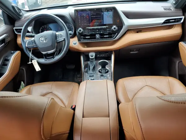 5TDFZRBH6LS049423 2020 TOYOTA HIGHLANDER - Image 8