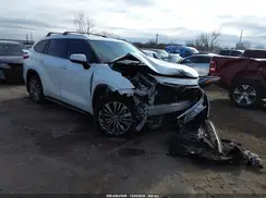 5TDFZRBH6MS099577 2021 TOYOTA HIGHLANDER
