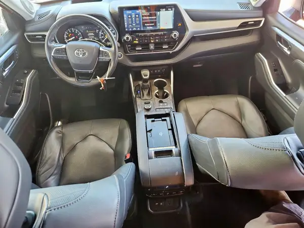 5TDFZRBH6MS120203 2021 TOYOTA HIGHLANDER - Image 8