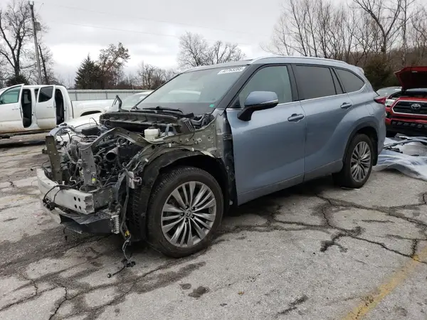 5TDFZRBH6MS127300 2021 TOYOTA HIGHLANDER - Image 1
