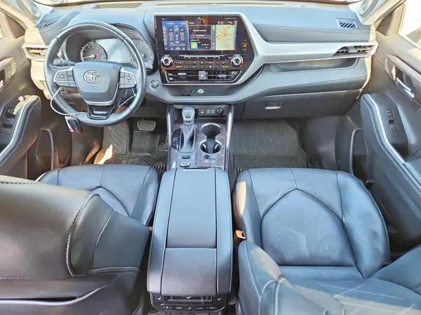 5TDFZRBH6NS224465 2022 TOYOTA HIGHLANDER - Image 8