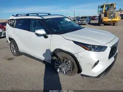 5TDFZRBH6NS253562 2022 TOYOTA HIGHLANDER
