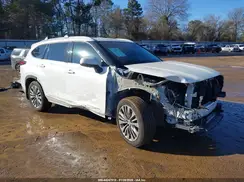 5TDFZRBH7LS016107 2020 TOYOTA HIGHLANDER