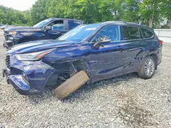 5TDFZRBH7LS028113 2020 TOYOTA HIGHLANDER