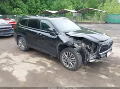 5TDFZRBH7LS031402 2020 TOYOTA HIGHLANDER