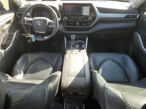 5TDFZRBH7LS046045 2020 TOYOTA HIGHLANDER - Image 8