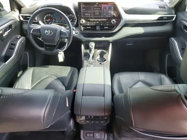 5TDFZRBH7LS055523 2020 TOYOTA HIGHLANDER - Image 8
