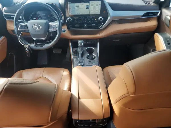 5TDFZRBH7MS086496 2021 TOYOTA HIGHLANDER - Image 8