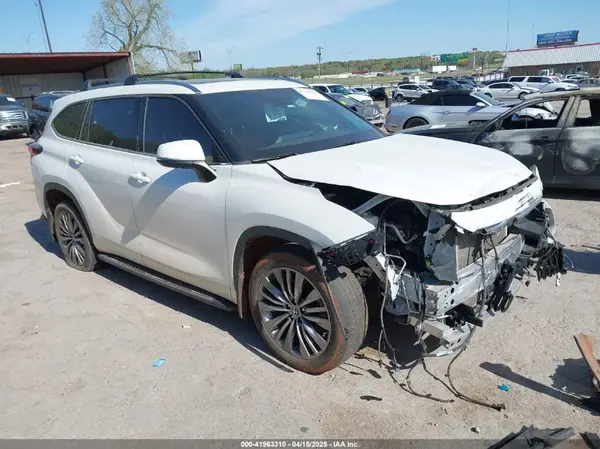 5TDFZRBH7MS106231 2021 TOYOTA HIGHLANDER - Image 1