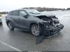 5TDFZRBH7MS106875 2021 TOYOTA HIGHLANDER