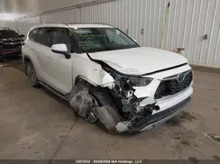 5TDFZRBH7MS109890 2021 TOYOTA HIGHLANDER