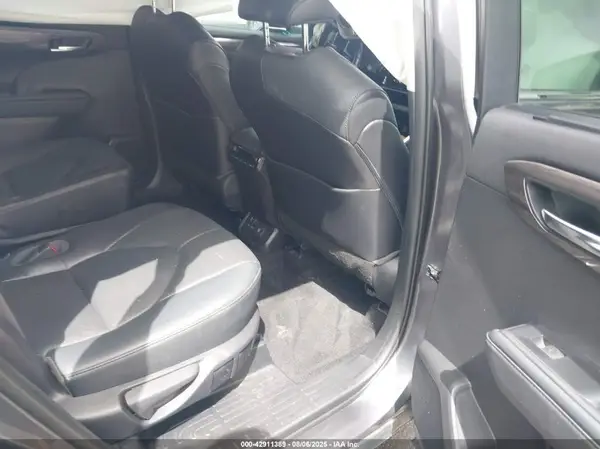 5TDFZRBH7NS172392 2022 TOYOTA HIGHLANDER - Image 8