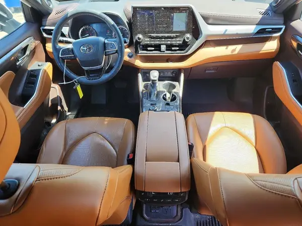 5TDFZRBH7NS193100 2022 TOYOTA HIGHLANDER - Image 8
