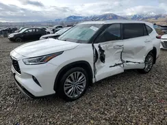 5TDFZRBH8LS005035 2020 TOYOTA HIGHLANDER