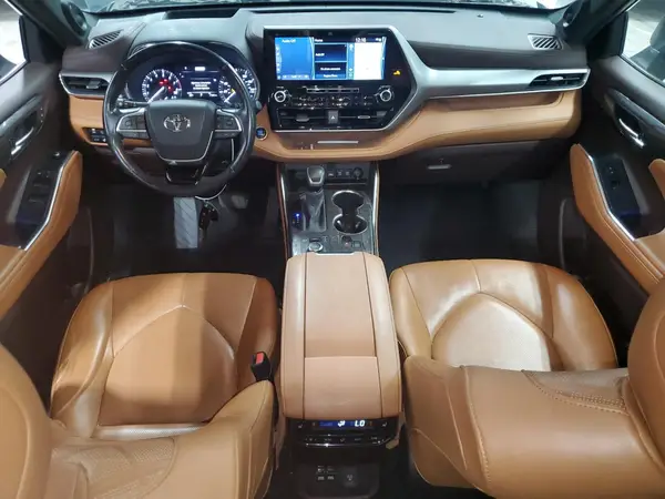 5TDFZRBH8LS035104 2020 TOYOTA HIGHLANDER - Image 8