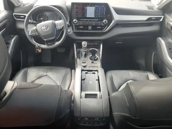 5TDFZRBH8LS045678 2020 TOYOTA HIGHLANDER - Image 8