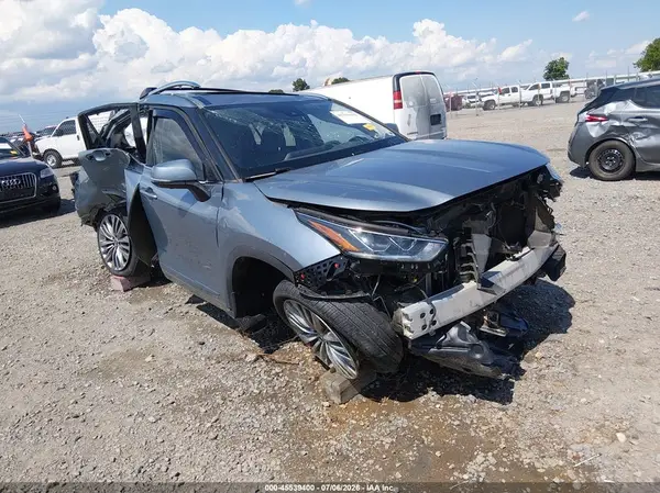 5TDFZRBH8MS078553 2021 TOYOTA HIGHLANDER - Image 1