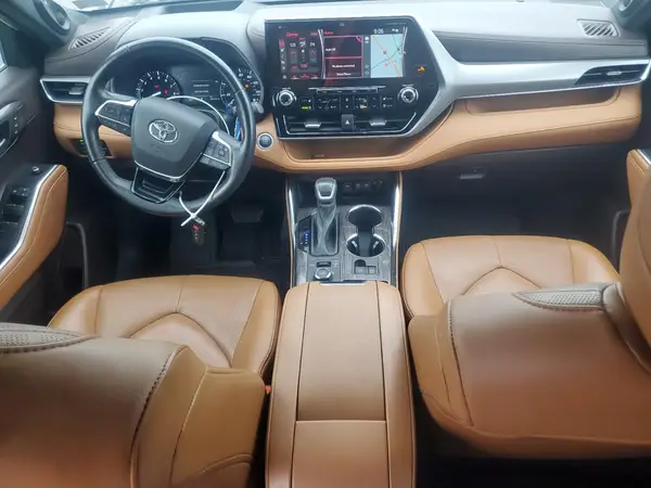 5TDFZRBH8MS137388 2021 TOYOTA HIGHLANDER - Image 8
