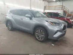 5TDFZRBH8MS143904 2021 TOYOTA HIGHLANDER