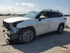 5TDFZRBH8NS184728 2022 TOYOTA HIGHLANDER