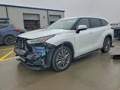 5TDFZRBH8NS210910 2022 TOYOTA HIGHLANDER