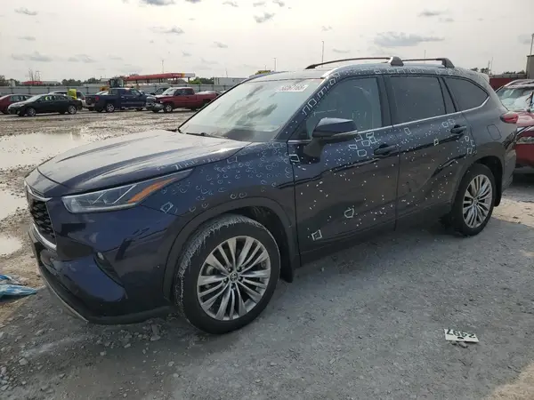 5TDFZRBH8NS234558 2022 TOYOTA HIGHLANDER - Image 1