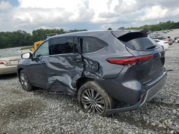 5TDFZRBH9LS005948 2020 TOYOTA HIGHLANDER - Image 2
