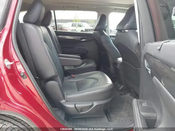 5TDFZRBH9LS007618 2020 TOYOTA HIGHLANDER - Image 8