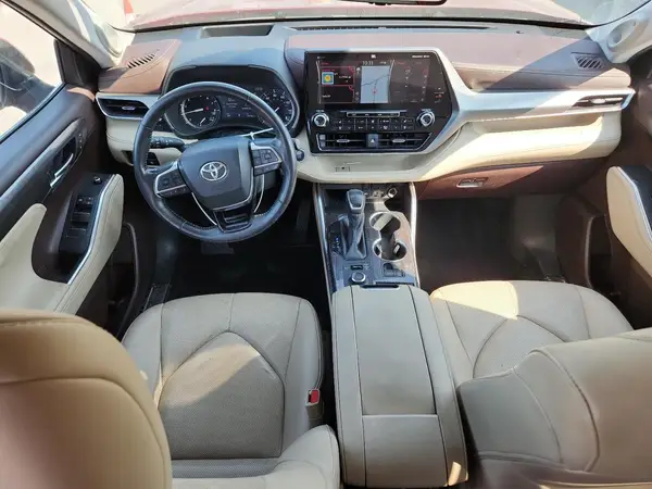 5TDFZRBH9LS031224 2020 TOYOTA HIGHLANDER - Image 8