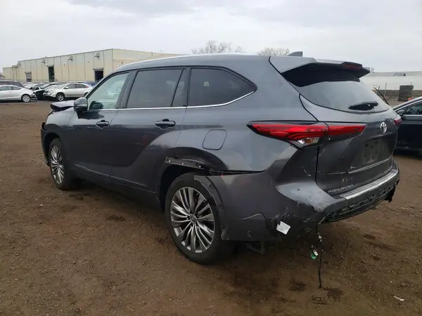 5TDFZRBH9LS052090 2020 TOYOTA HIGHLANDER - Image 2