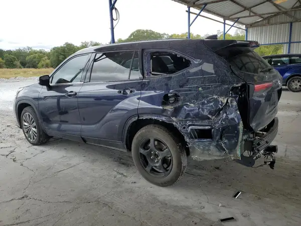 5TDFZRBH9MS063544 2021 TOYOTA HIGHLANDER - Image 2