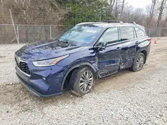 5TDFZRBH9NS178694 2022 TOYOTA HIGHLANDER