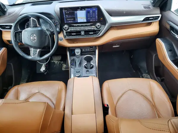 5TDFZRBH9NS178694 2022 TOYOTA HIGHLANDER - Image 8