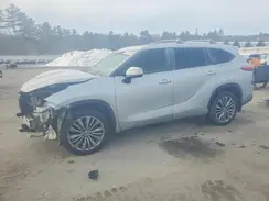5TDFZRBH9NS181949 2022 TOYOTA HIGHLANDER