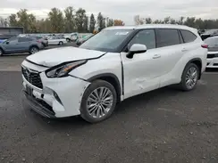 5TDFZRBH9NS194121 2022 TOYOTA HIGHLANDER