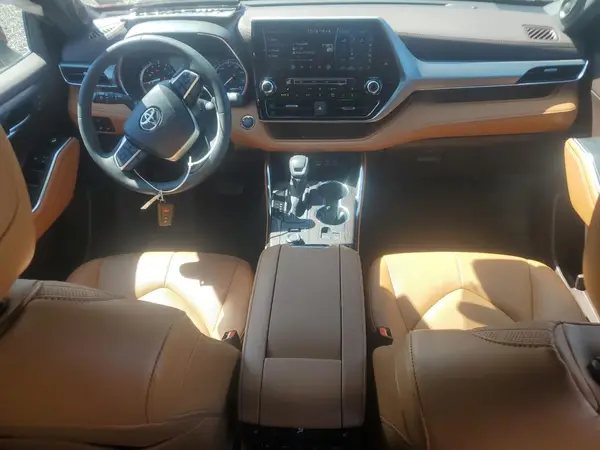 5TDFZRBH9NS221852 2022 TOYOTA HIGHLANDER - Image 8