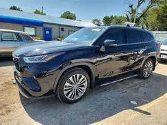 5TDFZRBH9NS237789 2022 TOYOTA HIGHLANDER