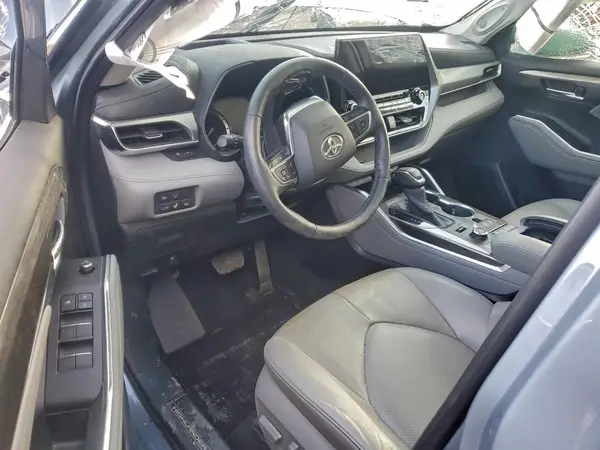 5TDFZRBHXLS029000 2020 TOYOTA HIGHLANDER - Image 8