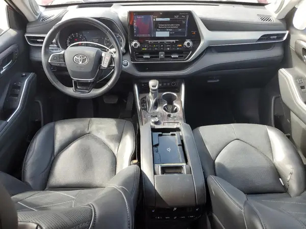 5TDFZRBHXMS097458 2021 TOYOTA HIGHLANDER - Image 8