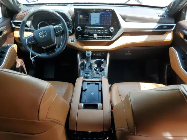 5TDFZRBHXMS157559 2021 TOYOTA HIGHLANDER - Image 8