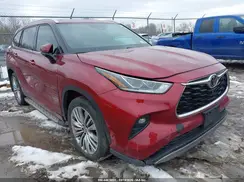 5TDFZRBHXNS188280 2022 TOYOTA HIGHLANDER