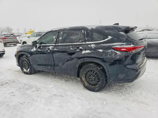 5TDFZRBHXNS220788 2022 TOYOTA HIGHLANDER - Image 2