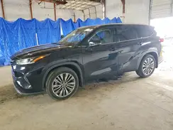 5TDFZRBHXNS225621 2022 TOYOTA HIGHLANDER